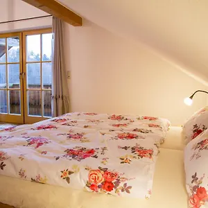 https://ferienwohnung-rosalie.com-bavaria.com
